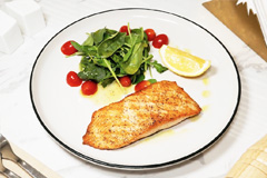 SALMON STEAK